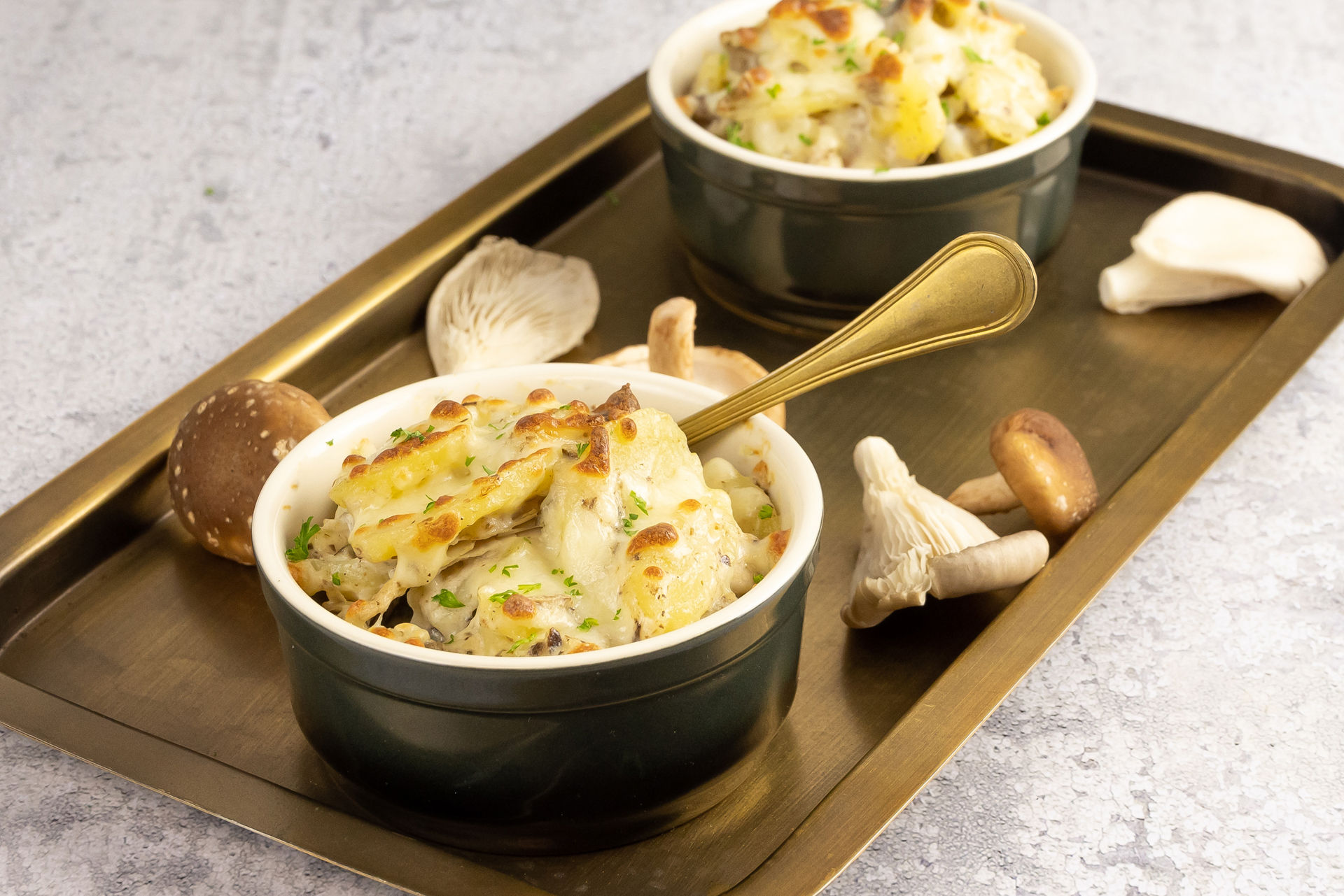 Aardappel truffel gratin met oesterzwam en shitake