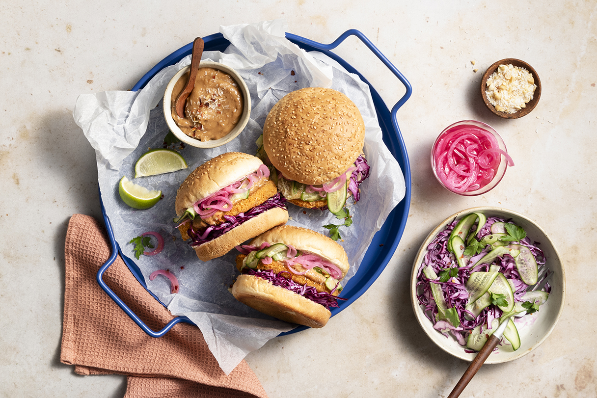Crunchy kipburger -Asian style