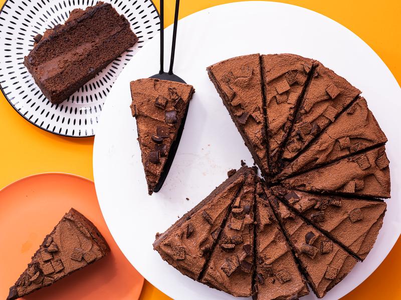cut the cake banner