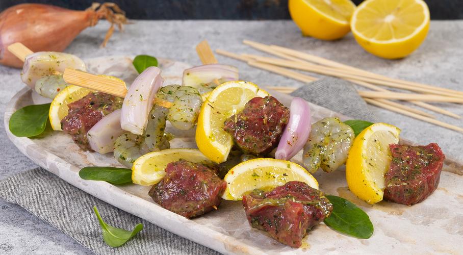 Surf & turf-spies