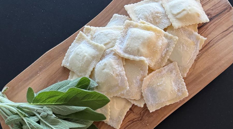 Ravioli burro e salvia met speculaas
