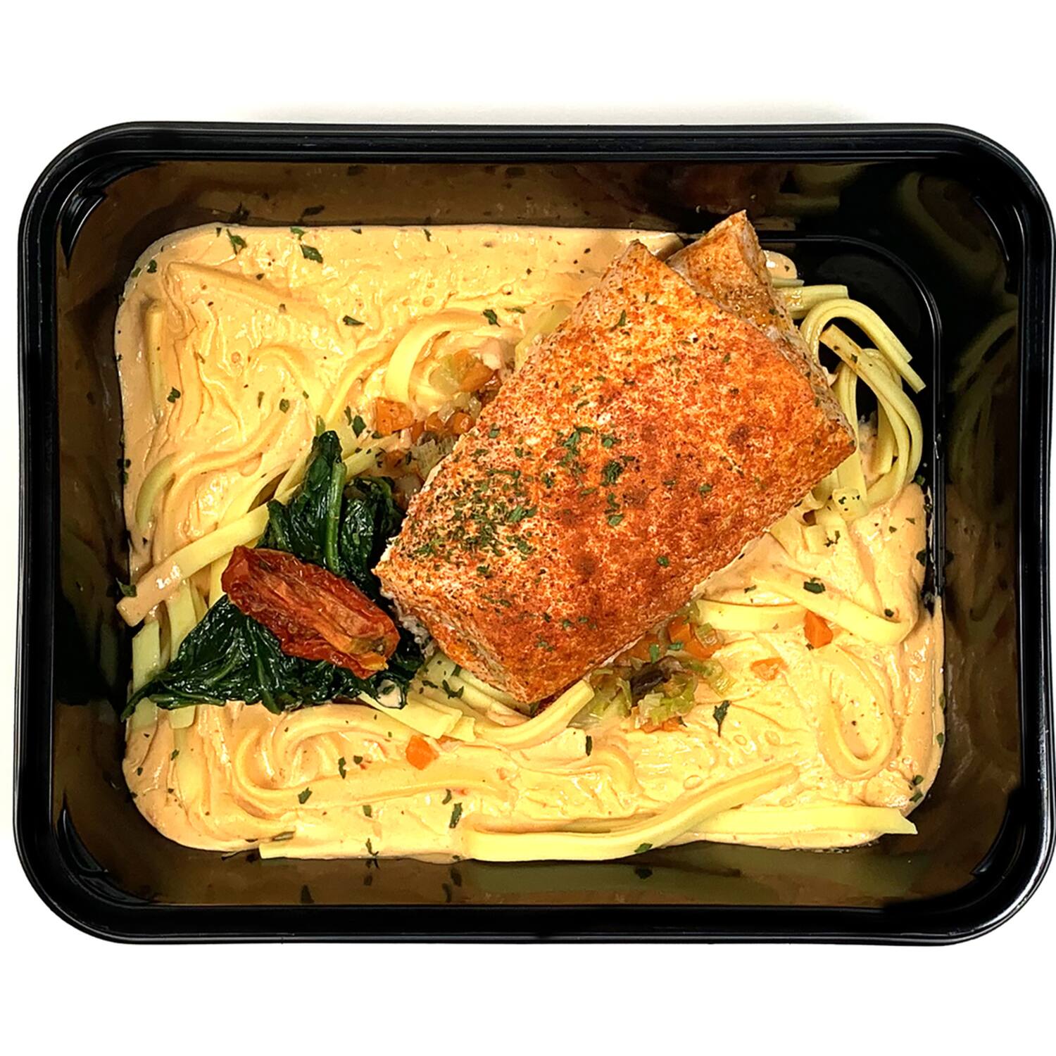 Dyne zalm in sausje van de chef met pasta 500g